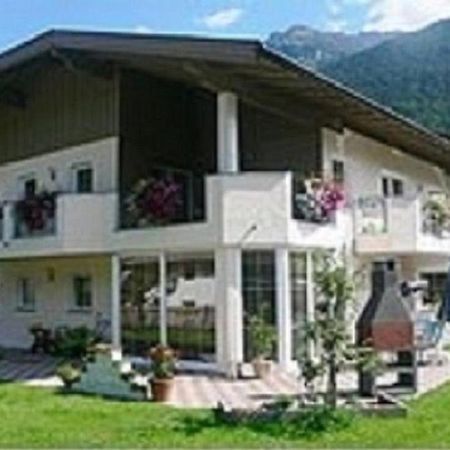Landhaus Julian Neustift im Stubaital Bagian luar foto
